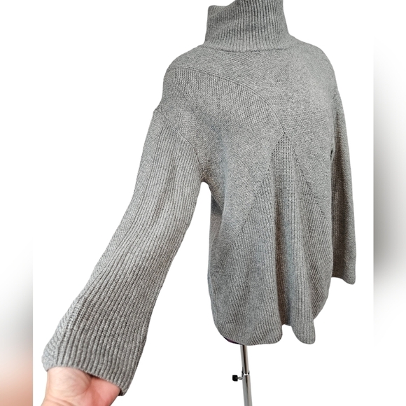 NWT Talbots Gray Wool Blend Mock Neck Ribbed Knit Sweater Size Medium Women's - Picture 4 of 8